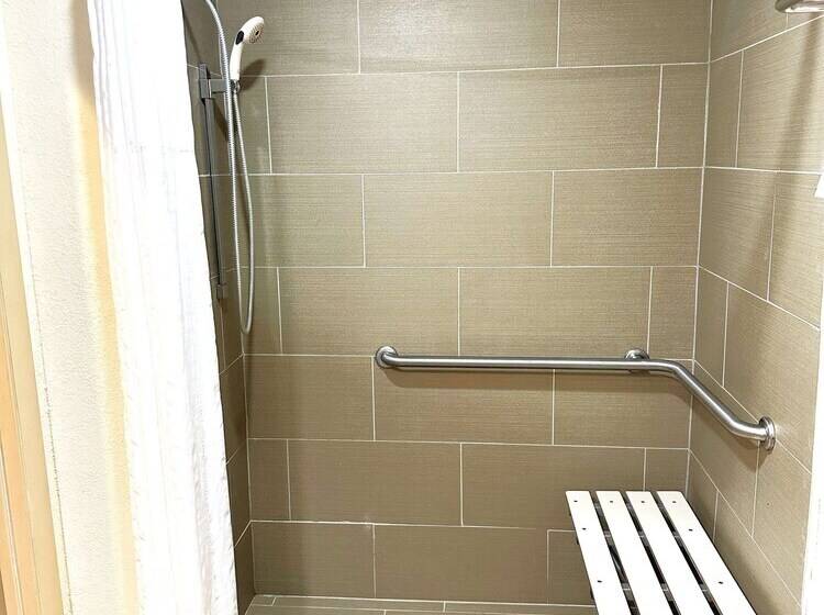 فندق Surestay Plus By Best Western Reading North