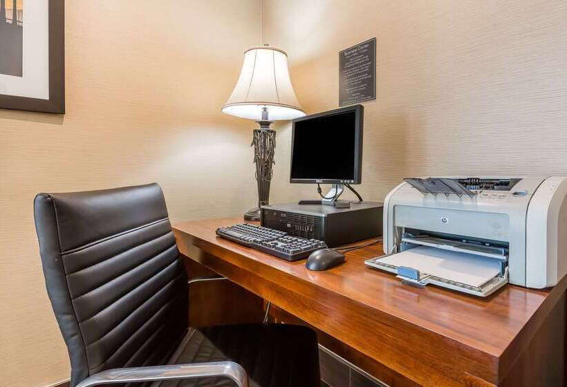 ホテル Comfort Inn Santa Monica  West Los Angeles