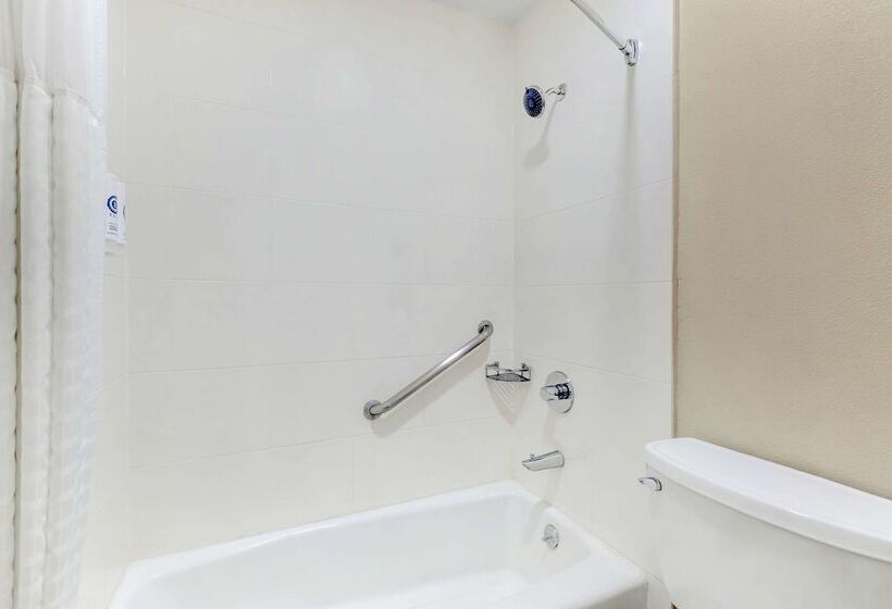 ホテル Comfort Inn Santa Monica  West Los Angeles