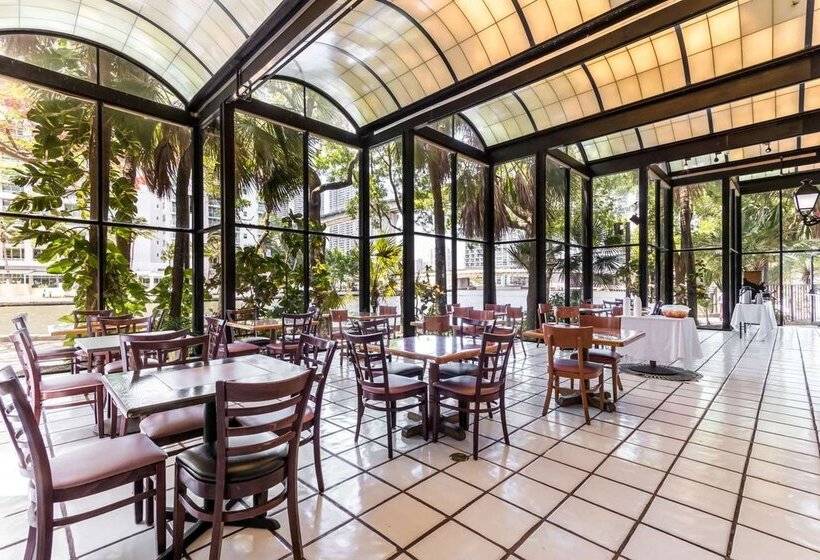 فندق Comfort Inn & Suites Downtown Brickell Port Of Miami