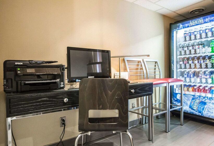 ホテル Comfort Inn