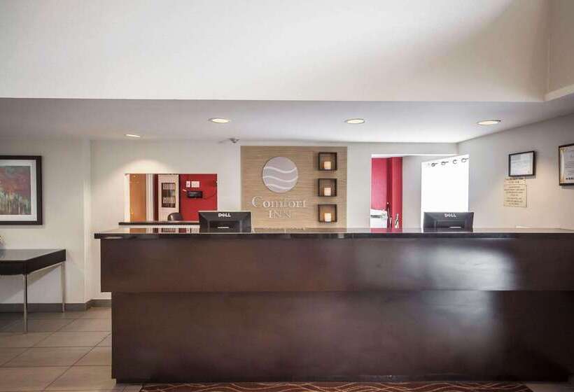 ホテル Comfort Inn West