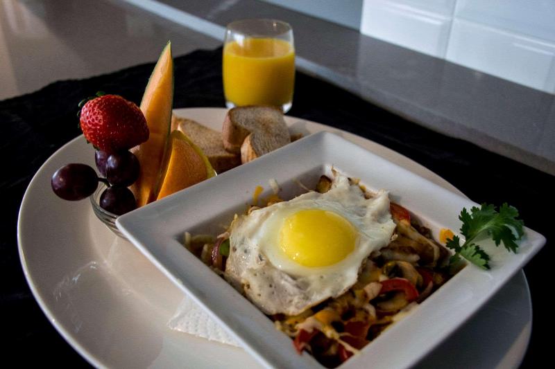 ホテル Comfort Inn West