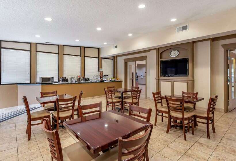 בית מלון כפרי Comfort Suites Chesapeake  Norfolk