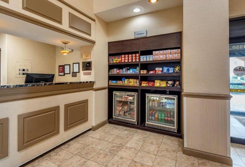 בית מלון כפרי Comfort Suites Chesapeake  Norfolk