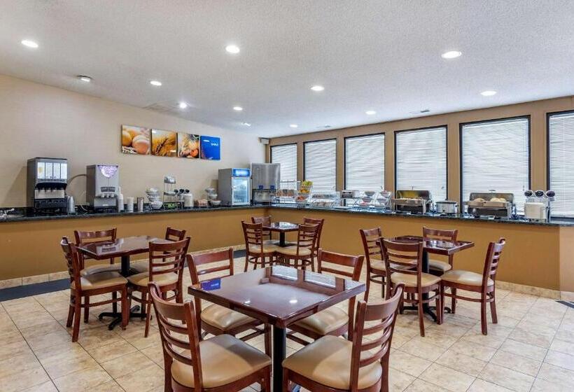 בית מלון כפרי Comfort Suites Chesapeake  Norfolk