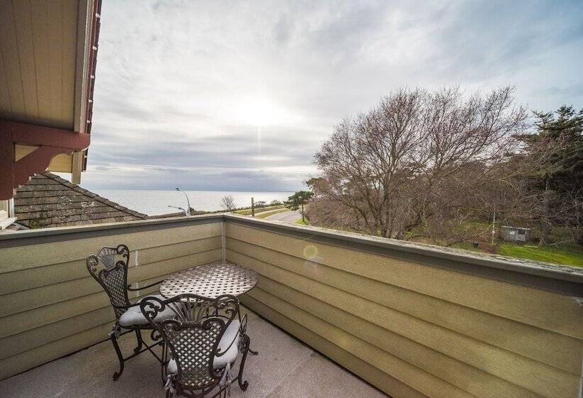 호텔 Dashwood Manor Seaside Bed & Breakfast