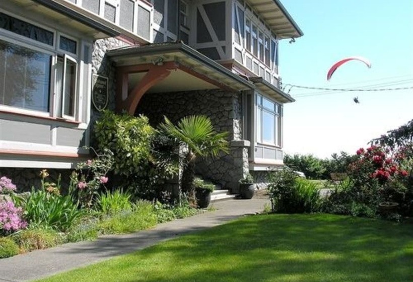 호텔 Dashwood Manor Seaside Bed & Breakfast