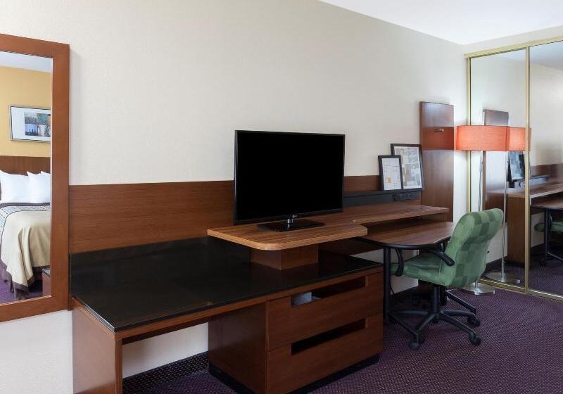 فندق Days Inn By Wyndham Mission Valley Sdsu