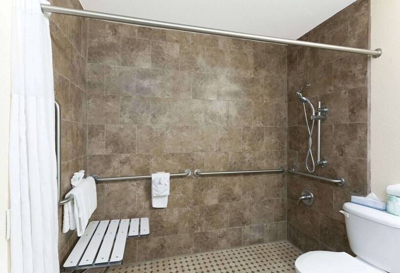 فندق Days Inn By Wyndham Mission Valley Sdsu