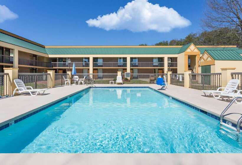 酒店 Days Inn By Wyndham Mocksville