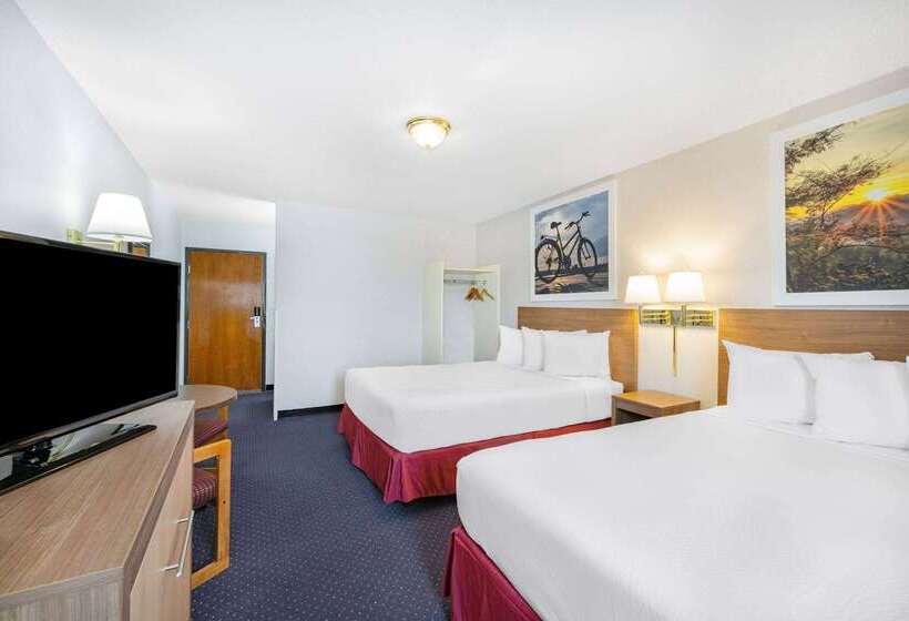 호텔 Days Inn By Wyndham Monticello
