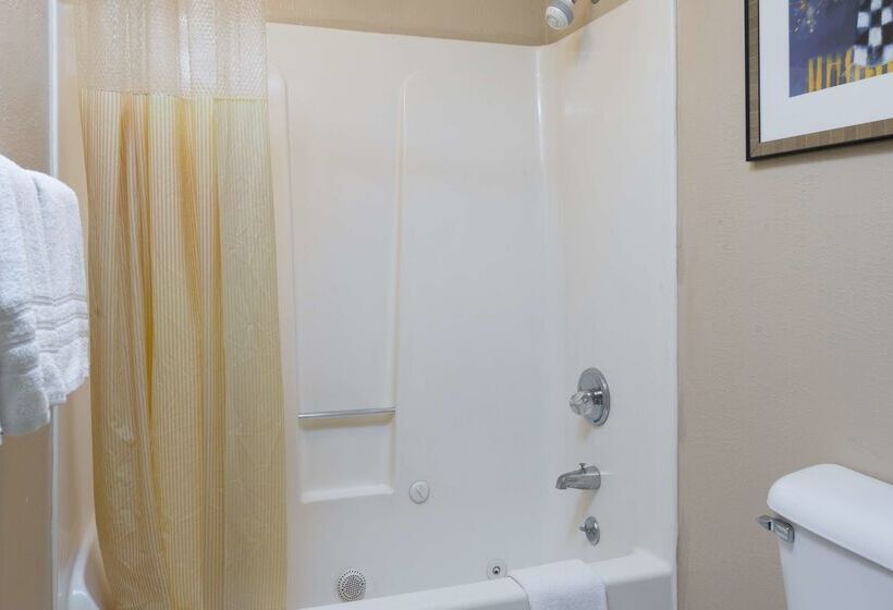 호텔 Days Inn By Wyndham Pinole Berkeley