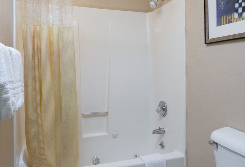 호텔 Days Inn By Wyndham Pinole Berkeley