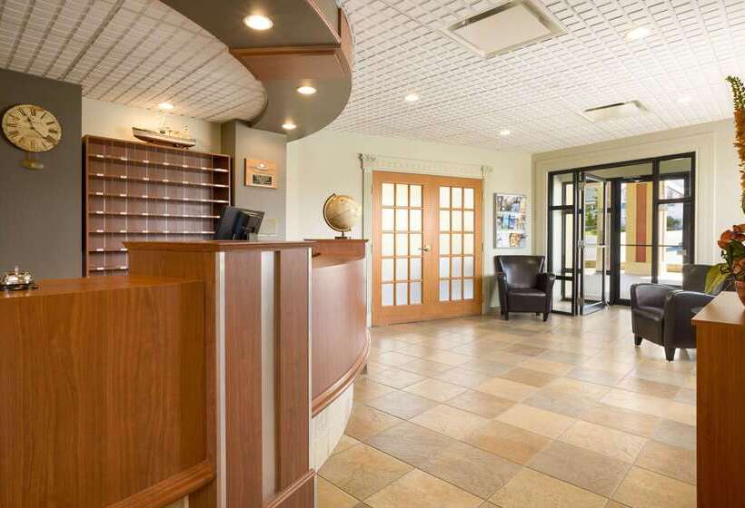 فندق Days Inn By Wyndham Riviereduloup