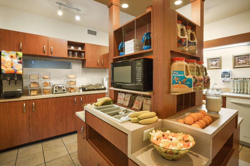 בית מלון כפרי Days Inn By Wyndham Riviereduloup