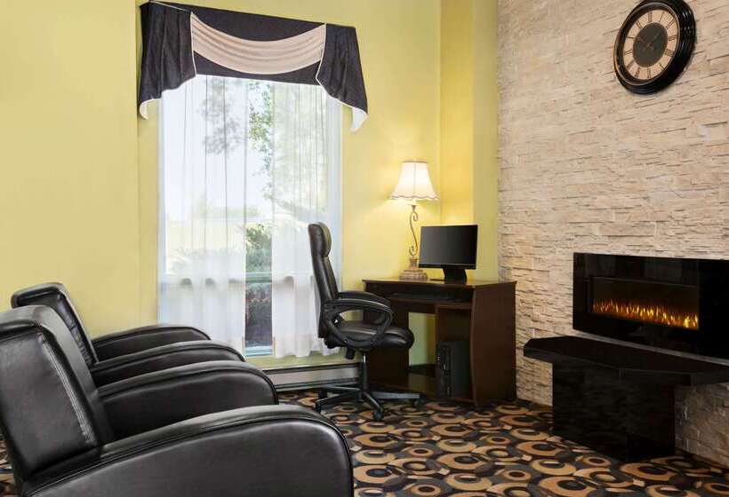 호텔 Days Inn By Wyndham Ste. Helene De Bagot