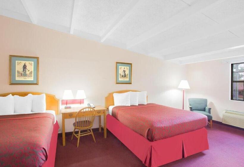 호텔 Days Inn By Wyndham Tallahassee University Center