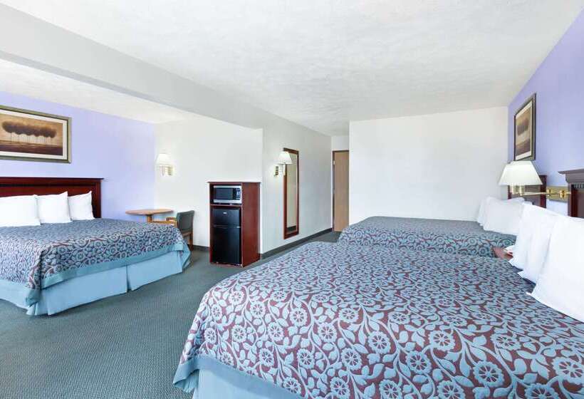 酒店 Days Inn By Wyndham Warrensburg