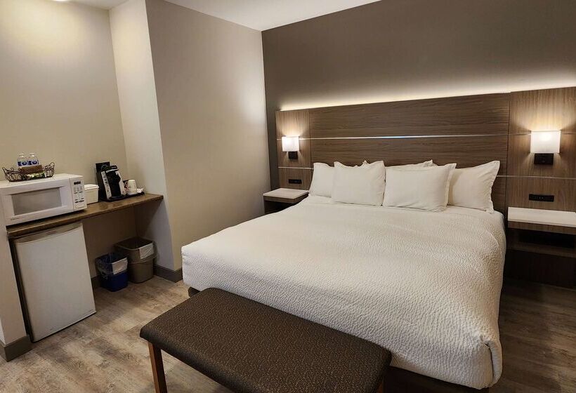 בית מלון כפרי Days Inn By Wyndham Penticton Conference Centre