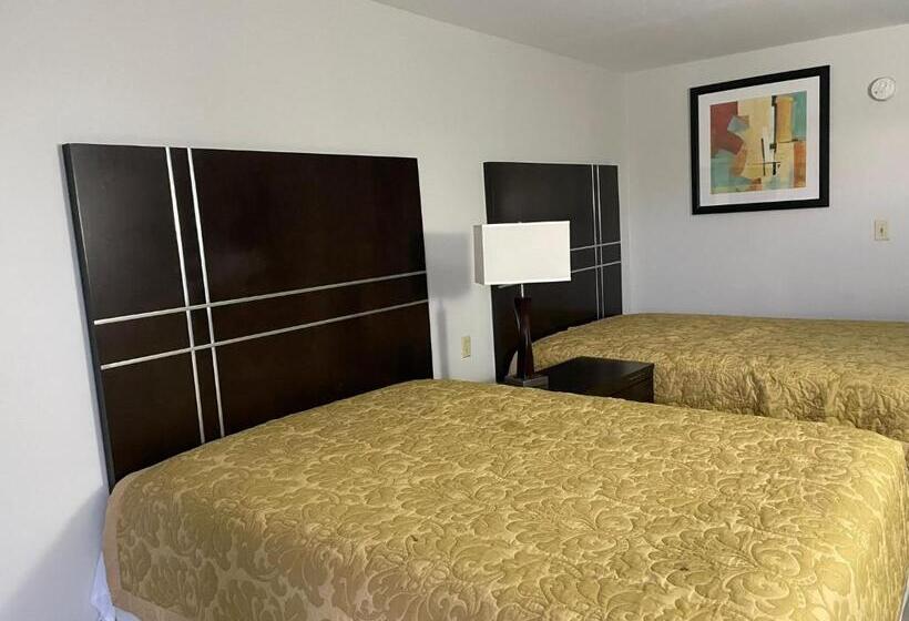 בית מלון כפרי Deerfield Inn