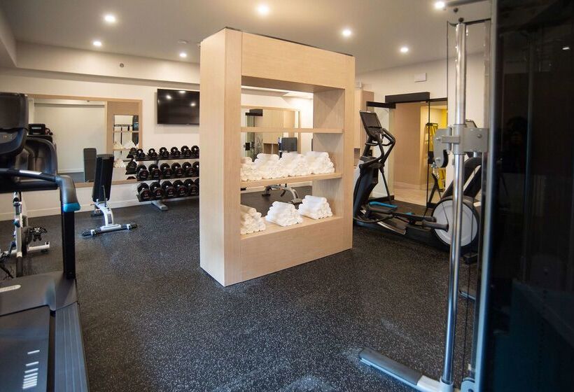 酒店 Doubletree By Hilton St. John S Harbourview