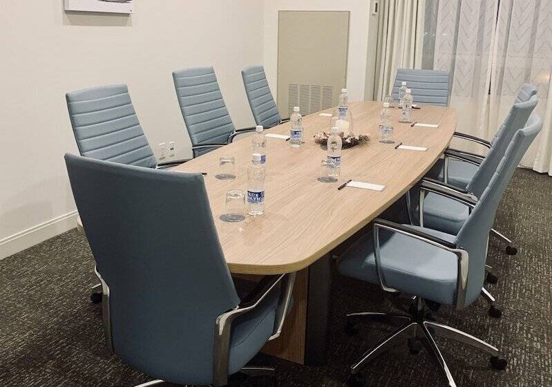 ホテル Doubletree By Hilton St. John S Harbourview