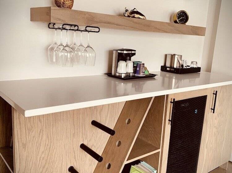 ホテル Doubletree By Hilton St. John S Harbourview