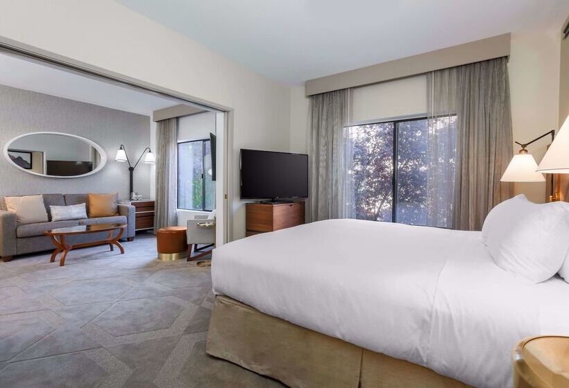 호텔 Doubletree Suites By Hilton  Sacramento – Rancho Cordova