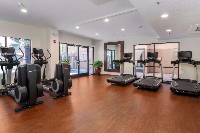 호텔 Doubletree Suites By Hilton  Sacramento – Rancho Cordova