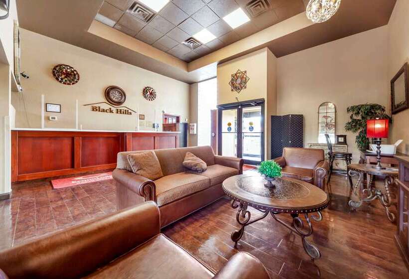 בית מלון כפרי Econo Lodge Black Hills