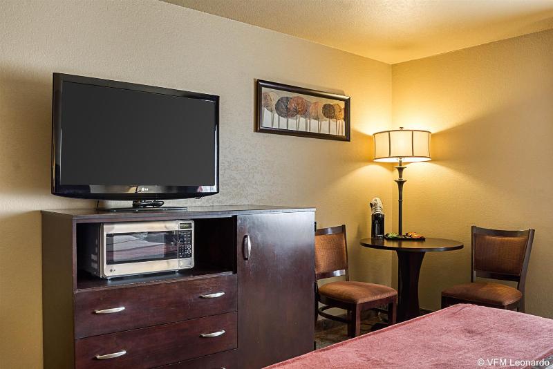 בית מלון כפרי Econo Lodge Black Hills