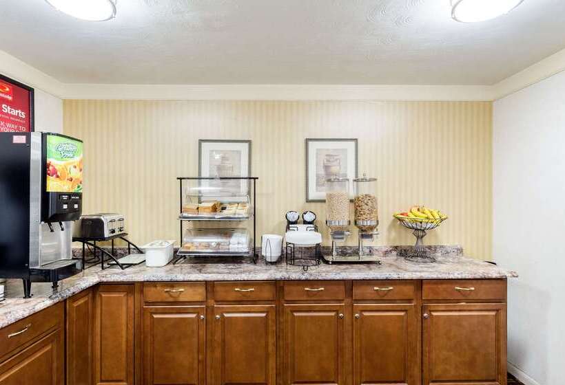 فندق Econo Lodge Bostonmalden