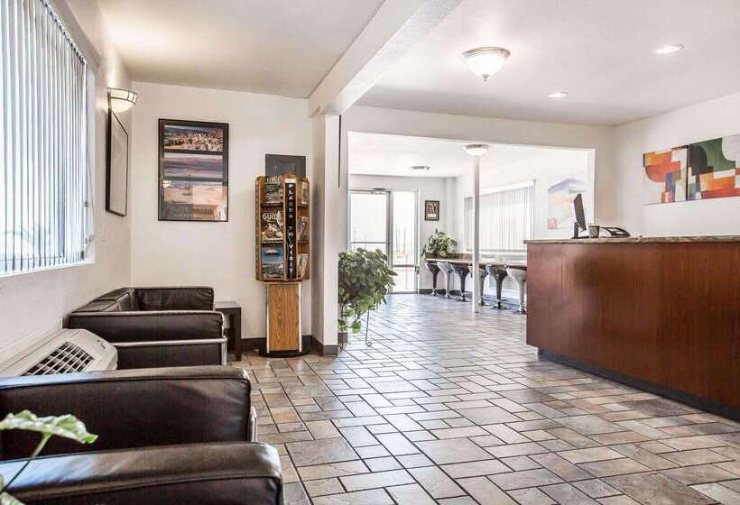 فندق Days Inn By Wyndham Ridgecrest Near China Lake Naval Station