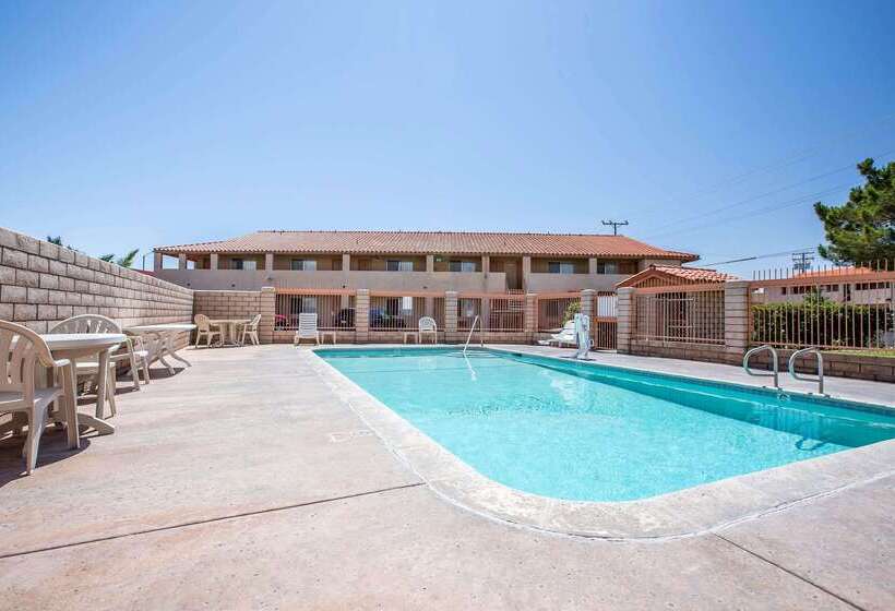 호텔 Days Inn By Wyndham Ridgecrest Near China Lake Naval Station