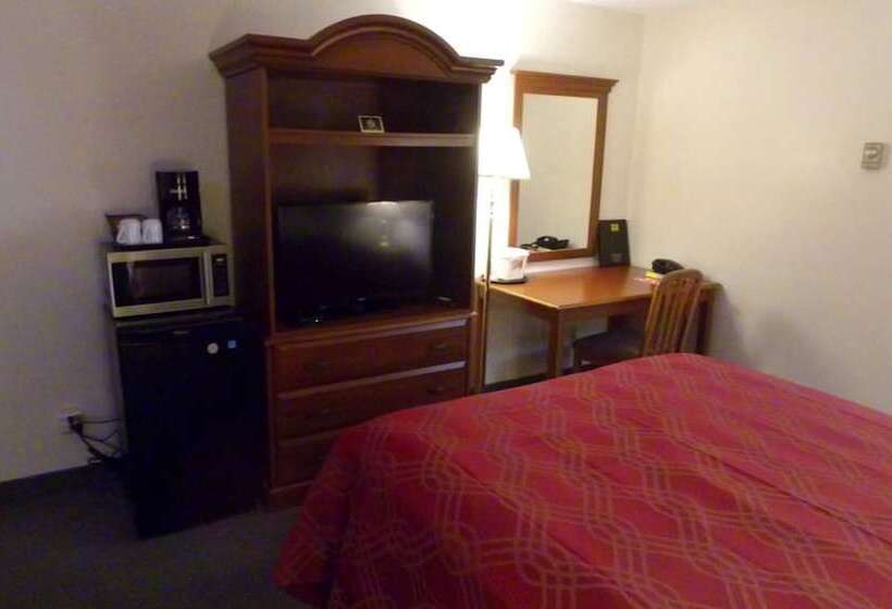 בית מלון כפרי Econo Lodge Inn & Suites