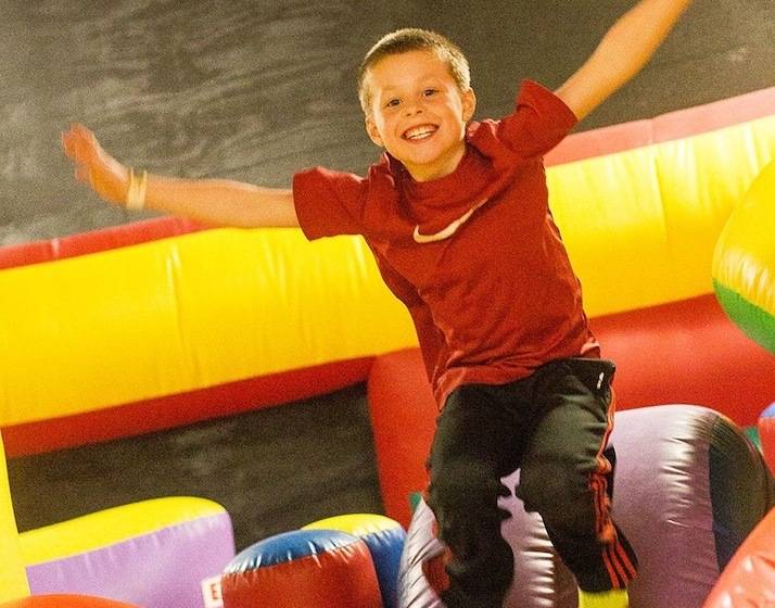 酒店 Econo Lodge Inn & Suites South