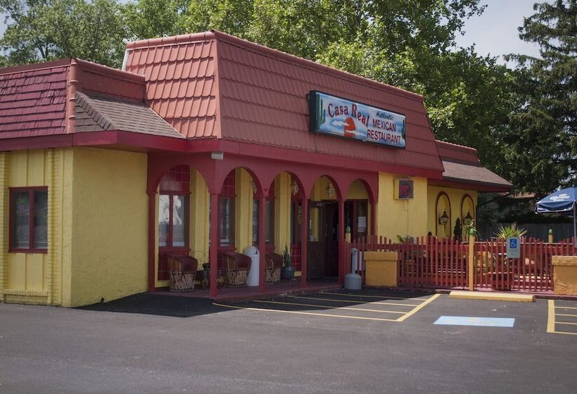 酒店 Econo Lodge Inn & Suites South