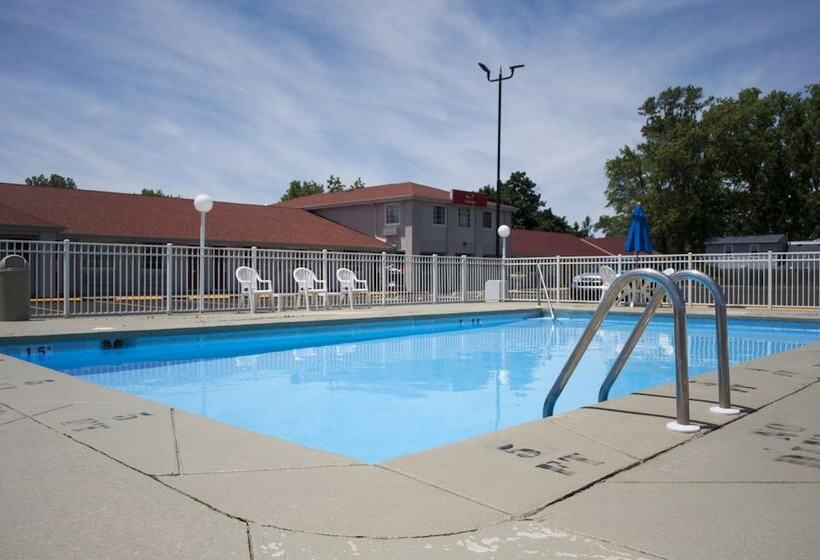 酒店 Econo Lodge Inn & Suites South