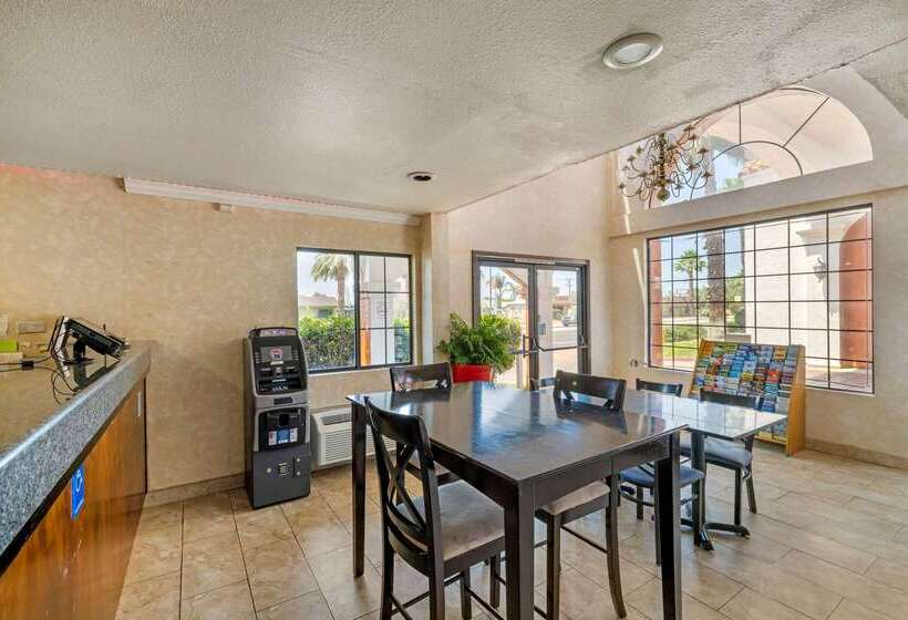 فندق Econo Lodge Moreno Valley