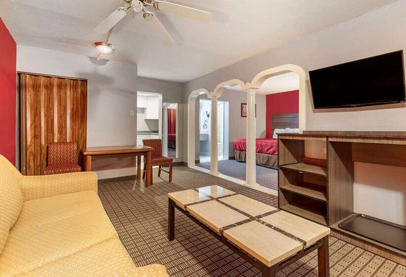 בית מלון כפרי Econo Lodge Wichita Falls Downtown