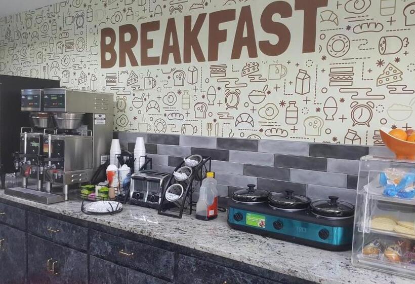 فندق Econo Lodge Oak Grove Blue Springs