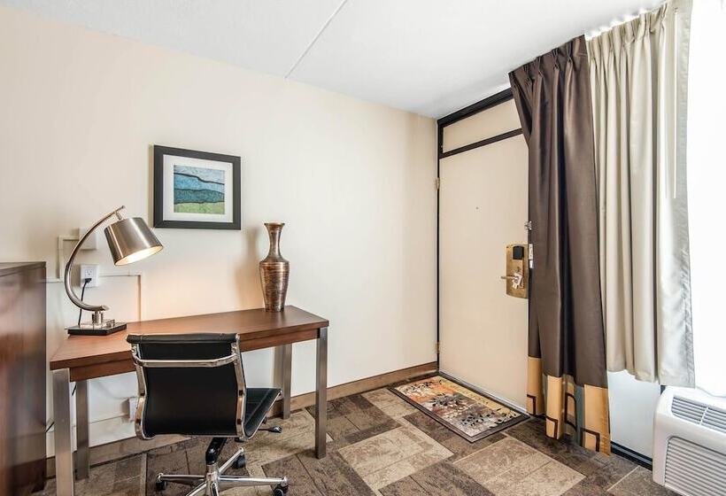 فندق Econo Lodge Oak Grove Blue Springs