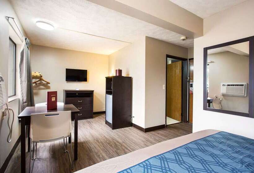 בית מלון כפרי Red Lion Inn & Suites Olathe Kansas City