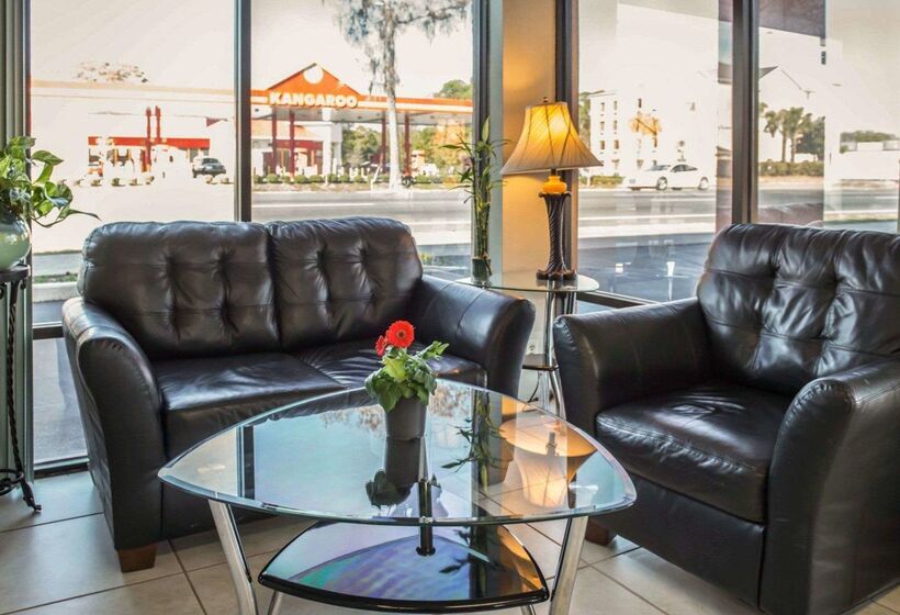 ホテル Econo Lodge