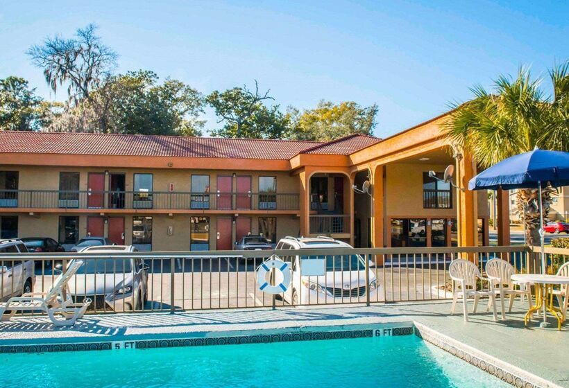 ホテル Econo Lodge