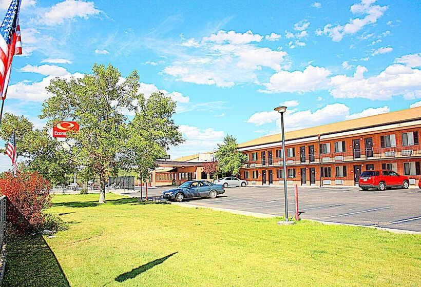 Отель Econo Lodge Salina Scenic Route 89 & I 70