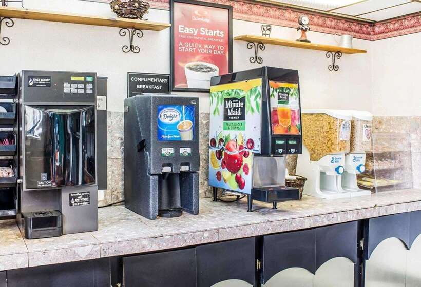 هتل Econo Lodge Scranton Near Montage Mountain