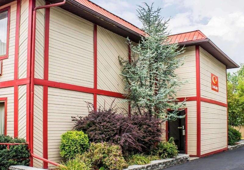 هتل Econo Lodge Scranton Near Montage Mountain