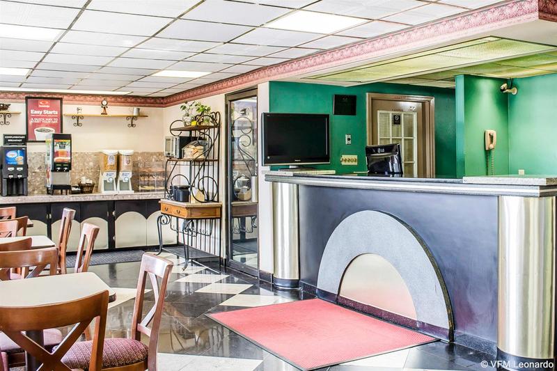 هتل Econo Lodge Scranton Near Montage Mountain